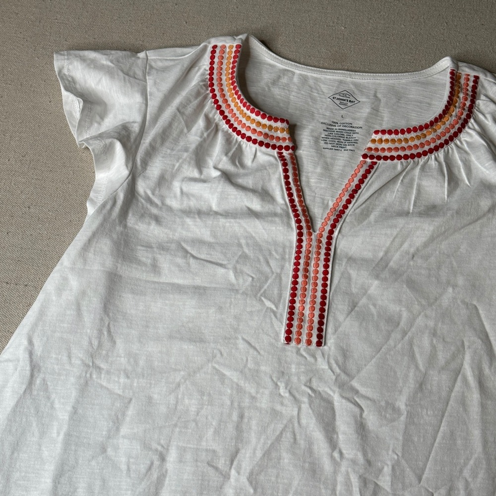 St. Johns Bay Womens White Cotton Embroidered Split Neck Flutter Sleeve Top L